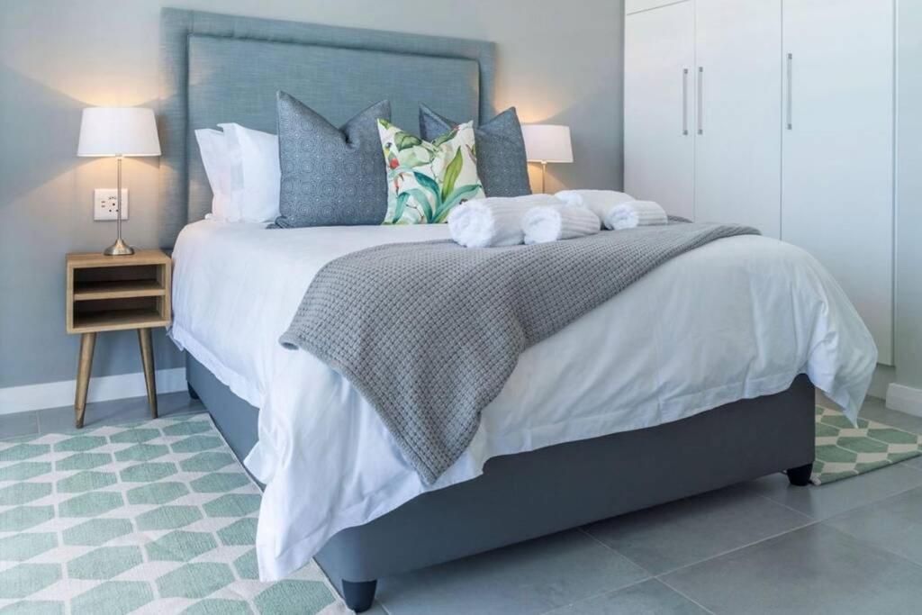 Waterfront Getaway, 2 Bedroom Seaside Bliss Umdloti Buitenkant foto